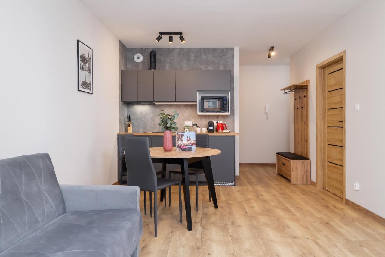 Modern Apartment Podgorze With Parking By Noclegi Renters Cracovia Esterno foto